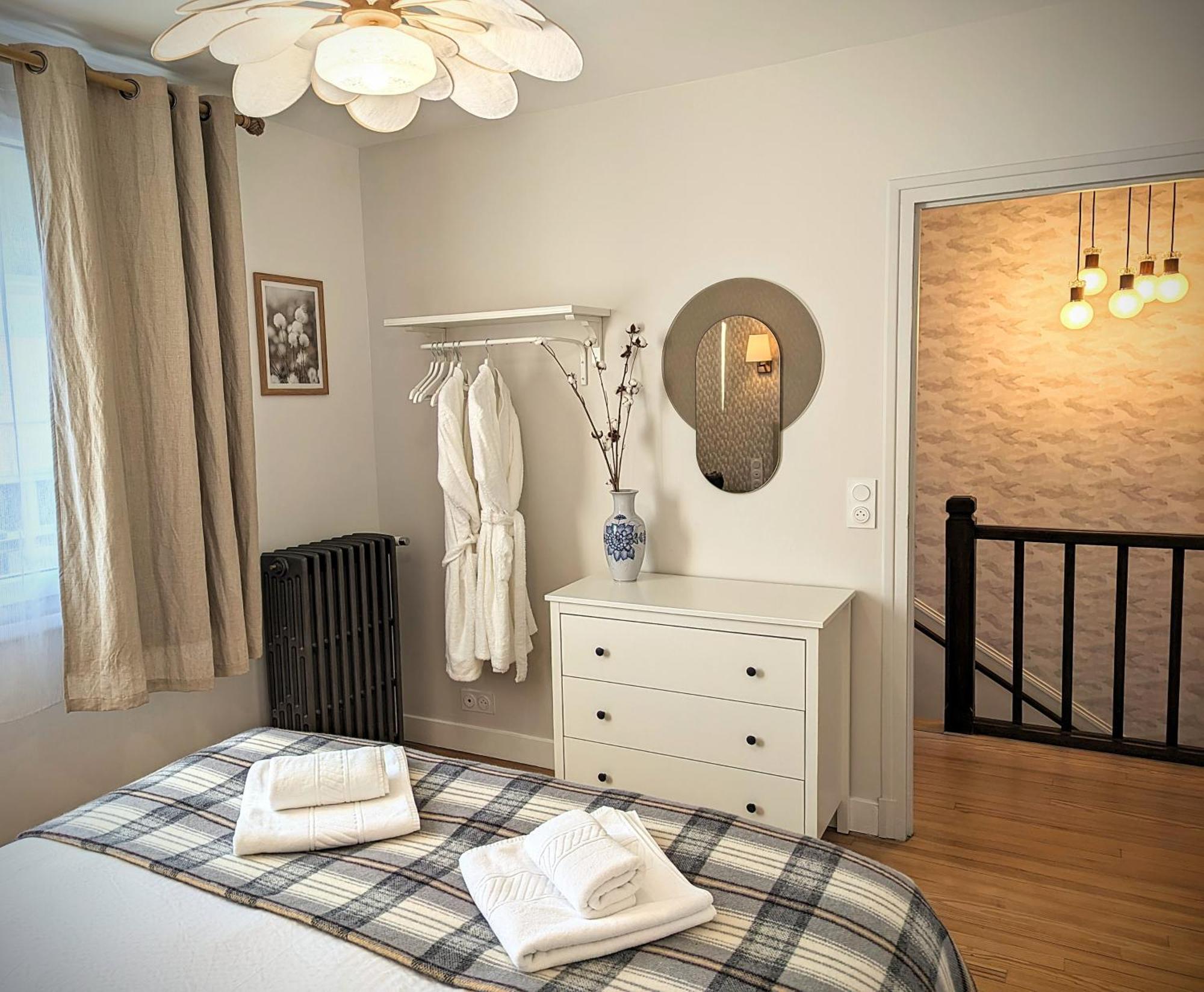 Le Cemarose: Spa, Jardin, Terrasse Et Jolie Vue Au Coeur D'Epernay Ngoại thất bức ảnh