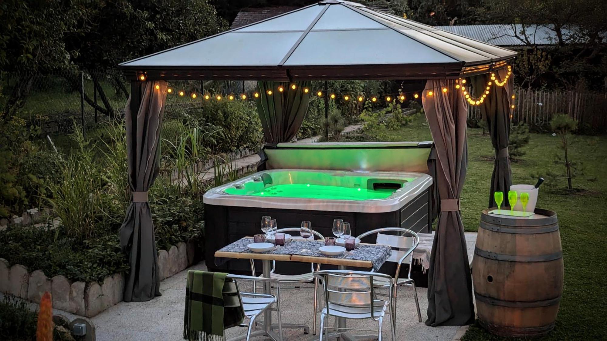 Le Cemarose: Spa, Jardin, Terrasse Et Jolie Vue Au Coeur D'Epernay Ngoại thất bức ảnh